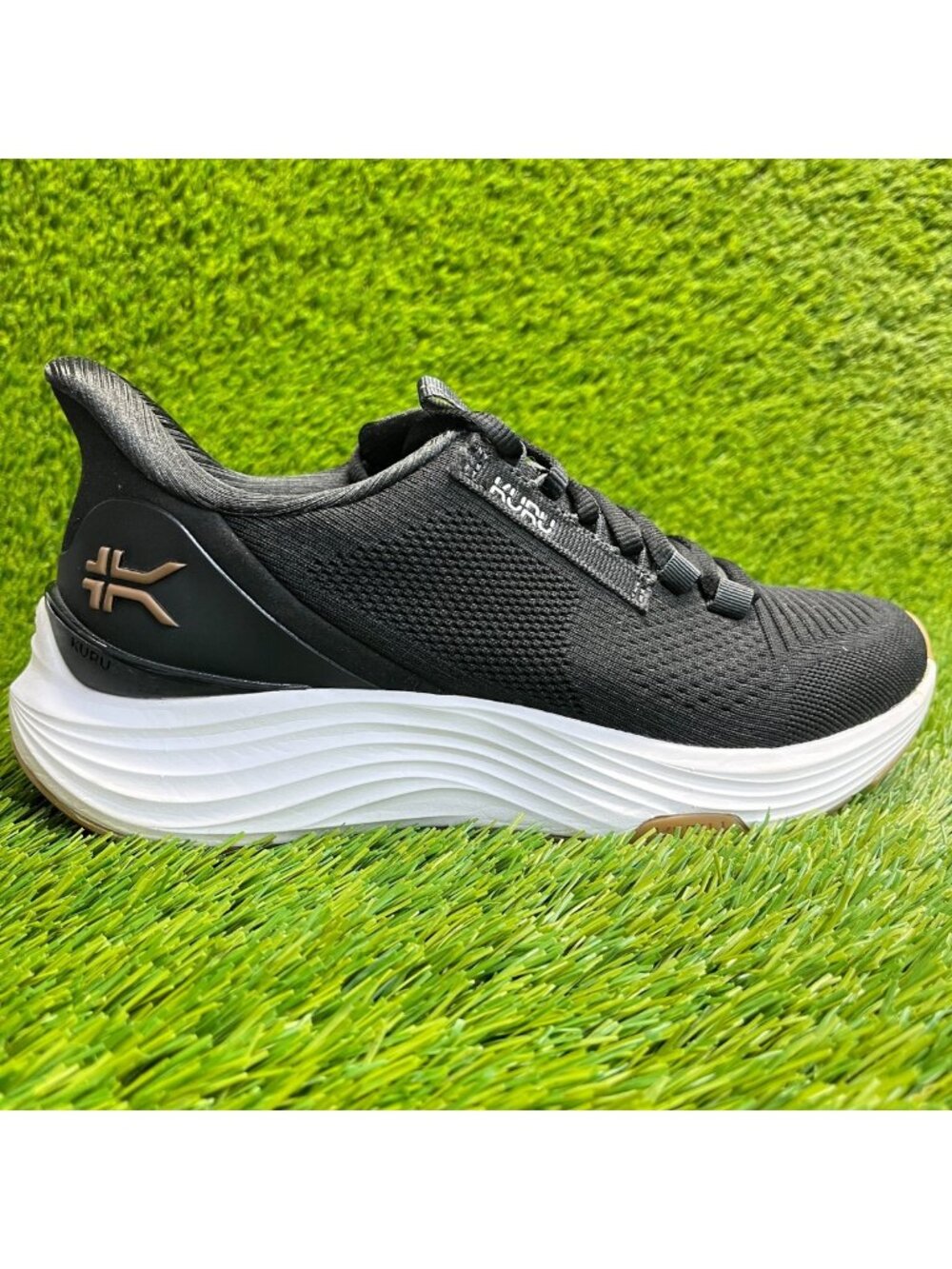 Kuru Atom 2 Womens Size 8.5D Black White Athletic Running Walking Shoes Sneakers